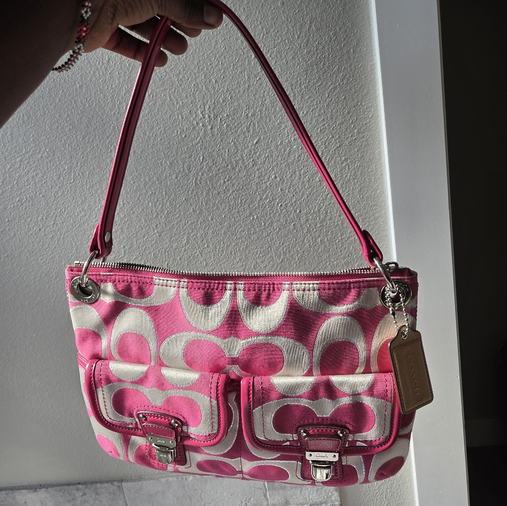 Pink coach poppy bag